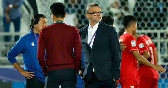HLV Troussier rời Việt Nam; Nhật Bản đụng độ Iran tại tứ kết Asian Cup