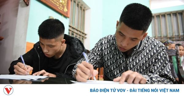 Quê lúa Thái Bình: Hai anh em sinh đôi tình nguyện lên đường nhập ngũ