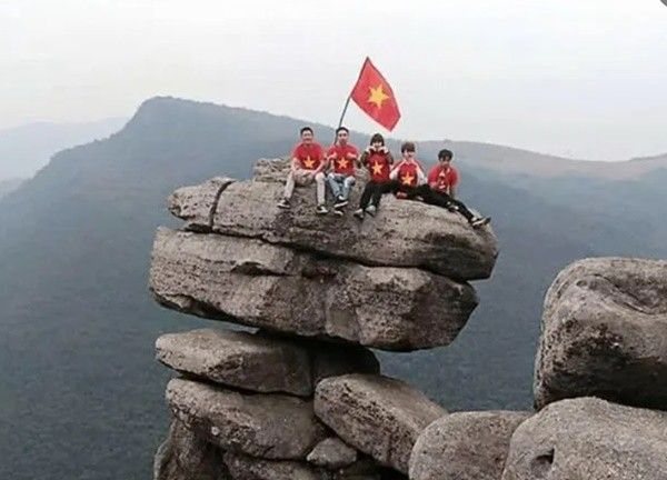 Quảng Ninh: Núi Đá Chồng – kiệt tác của thiên nhiên