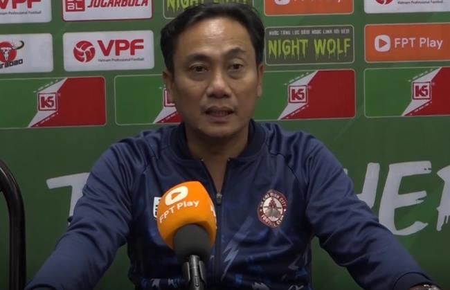 HLV Phùng Thanh Phương nuối tiếc khi CLB TP.HCM để thua HAGL