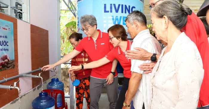 Mang nước sạch đến 20.000 người dân Bến Tre và Trà Vinh