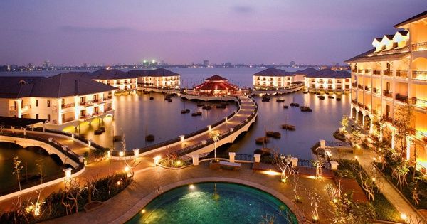 InterContinental Hanoi Westlake: Top 10 Khách sạn Trong Phố Tốt nhất Việt Nam