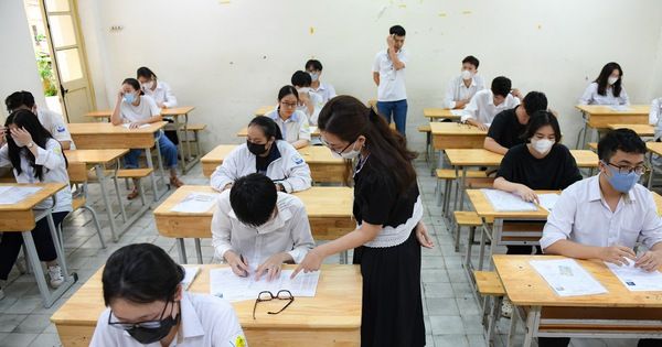 Trùng lịch đợt thi và khảo sát lớp 12 của Hà Nội: Học sinh lo lắng