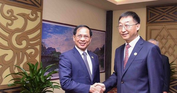 Bộ trưởng Ngoại giao Bùi Thanh Sơn thăm tỉnh Quảng Tây, Trung Quốc
