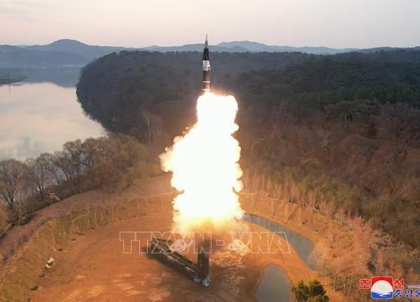 Mỹ và Anh hối thúc Triều Tiên trở lại đàm phán hạt nhân