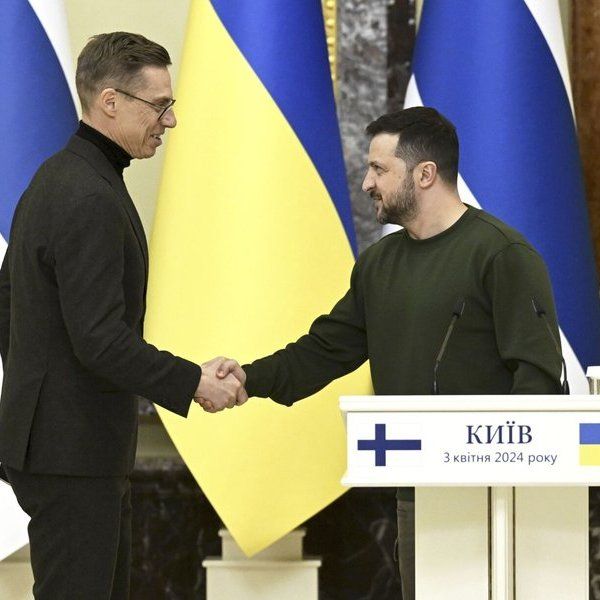Phần Lan ký thỏa thuận an ninh 10 năm với Ukraine