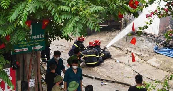 Ảnh hiện trường vụ cháy lớn tại Nam Từ Liêm, Hà Nội