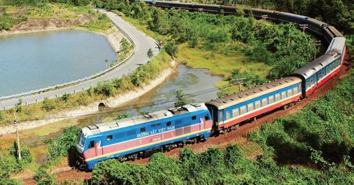 Đề xuất đường sắt Lào Cai - Hà Nội - Quảng Ninh chạy tối đa 160km/h