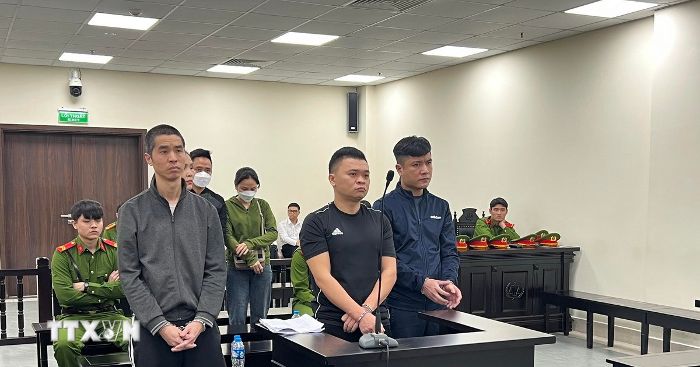 Hà Nội: Phạt tù 2 cựu Công an cho vay lãi nặng, tổ chức đánh bạc