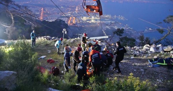 Tai nạn cáp treo ở Thổ Nhĩ Kỳ: Cứu người thót tim hơn trên phim