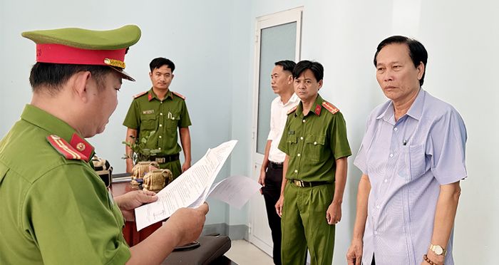 Lý do Phó Chủ tịch thành phố Long Xuyên Đào Văn Ngọc bị bắt