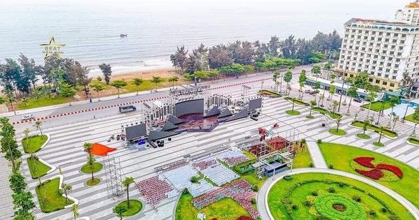 Công an Thanh Hóa cấm đường để phục vụ khai mạc lễ hội du lịch biển Sầm Sơn