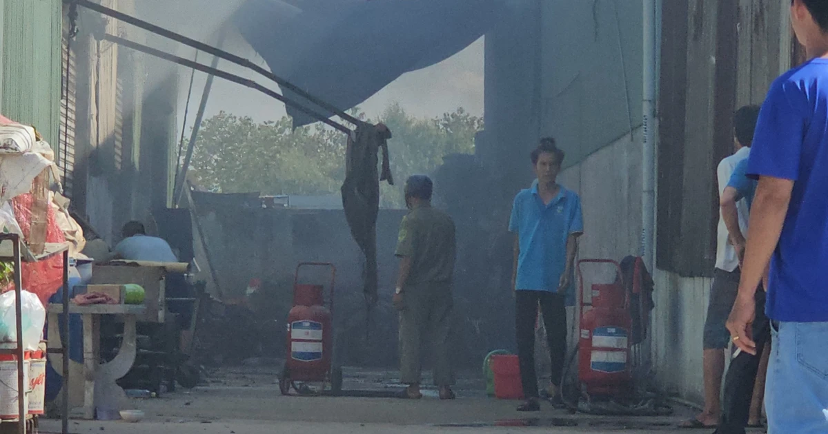 Cháy xưởng đồng ở quận Bình Tân