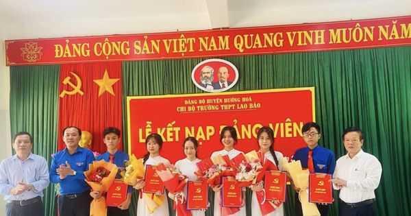 Đảng viên tuổi 18 ở Quảng Trị