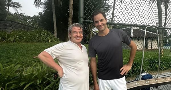 Huyền thoại quần vợt Roger Federer đang ở Hội An