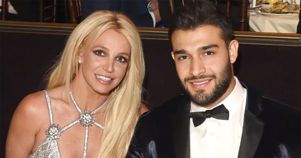 Britney Spears hoàn tất thủ tục ly hôn Sam Asghari sau 14 tháng chung sống