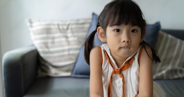 Nghiên cứu: 1 hành động của cha mẹ chẳng khác nào "phim kinh dị", có thể gây tổn hại tâm lý nghiêm trọng cho trẻ