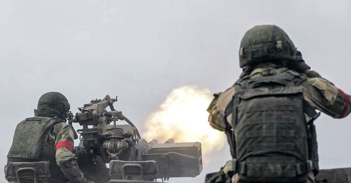Ukraine nói xung đột vào giai đoạn mới, Nga dọa trả đũa nếu Crưm bị tấn công