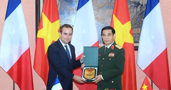 Hội đàm quân sự cấp cao Việt - Pháp: Hướng tới tương lai tốt đẹp của hai nước