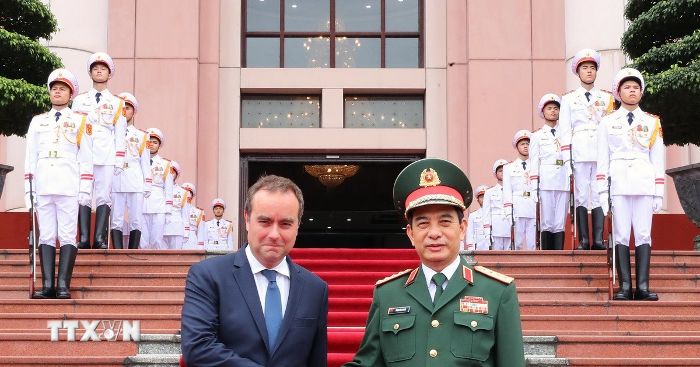 Thúc đẩy hợp tác quốc phòng tương xứng quan hệ Đối tác chiến lược Việt Nam-Pháp
