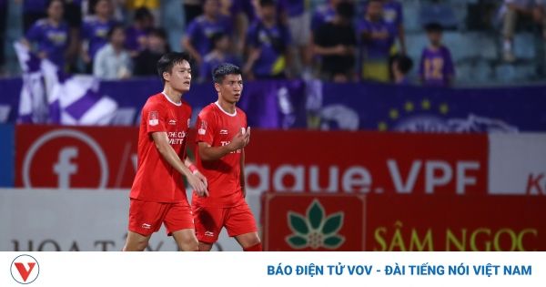 Hoàng Đức ghi điểm với HLV Kim Sang Sik, Thể Công Viettel đả bại Hà Nội FC