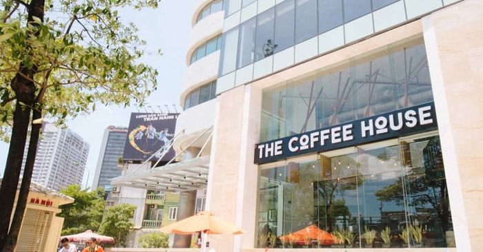 The Coffee House lên tiếng về tai nạn khiến khách hàng nhập viện