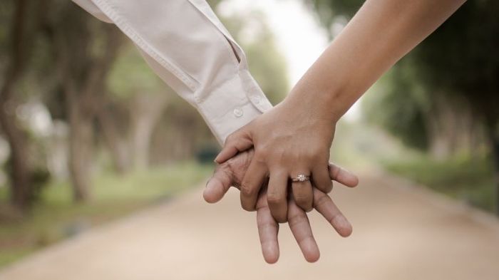 Hôn nhân tình bạn giúp khoảng 80% các cặp vợ chồng sống hạnh phúc