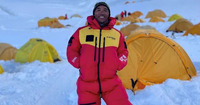 Nhà leo núi người Nepal lập kỷ lục 29 lần chinh phục "Nóc nhà thế giới"