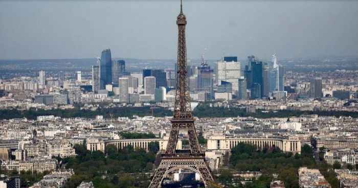 Pháp nhận được các khoản cam kết đầu tư lớn trước hội nghị quan trọng