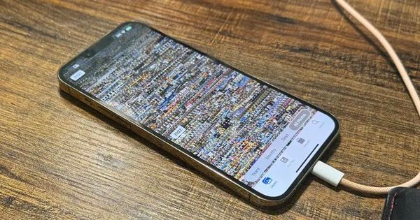 iPhone gặp lỗi lạ: Người dùng "tá hỏa" khi ảnh nhạy cảm xóa từ mấy năm trước bỗng hiện trở lại