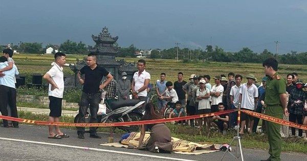 Cô gái ở Thanh Hóa bị sét đánh tử vong khi đi xe máy trên đường