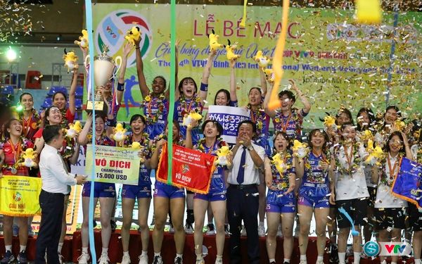 PFU BlueCats (Nhật Bản) vô địch Giải bóng chuyền cúp VTV9 – Bình Điền
