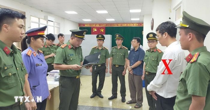 Bắt tạm giam nguyên Giám đốc Văn phòng Đăng ký đất đai thành phố Sầm Sơn