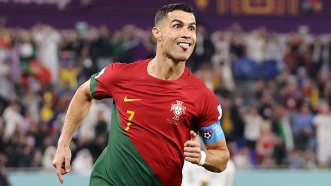 CHÍNH THỨC: Cristiano Ronaldo tham dự kỳ EURO thứ 6 liên tiếp