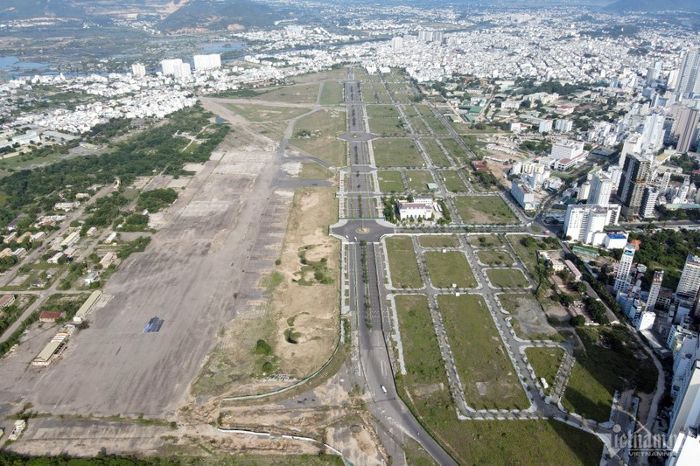 Yêu cầu cung cấp hồ sơ giao đất sân bay Nha Trang cũ